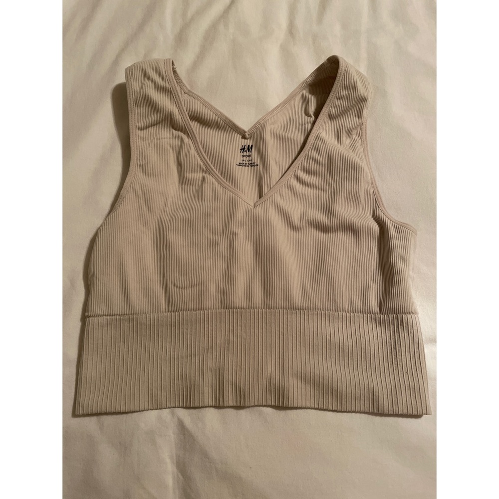 Nude ribbed work or cropped tan sz L